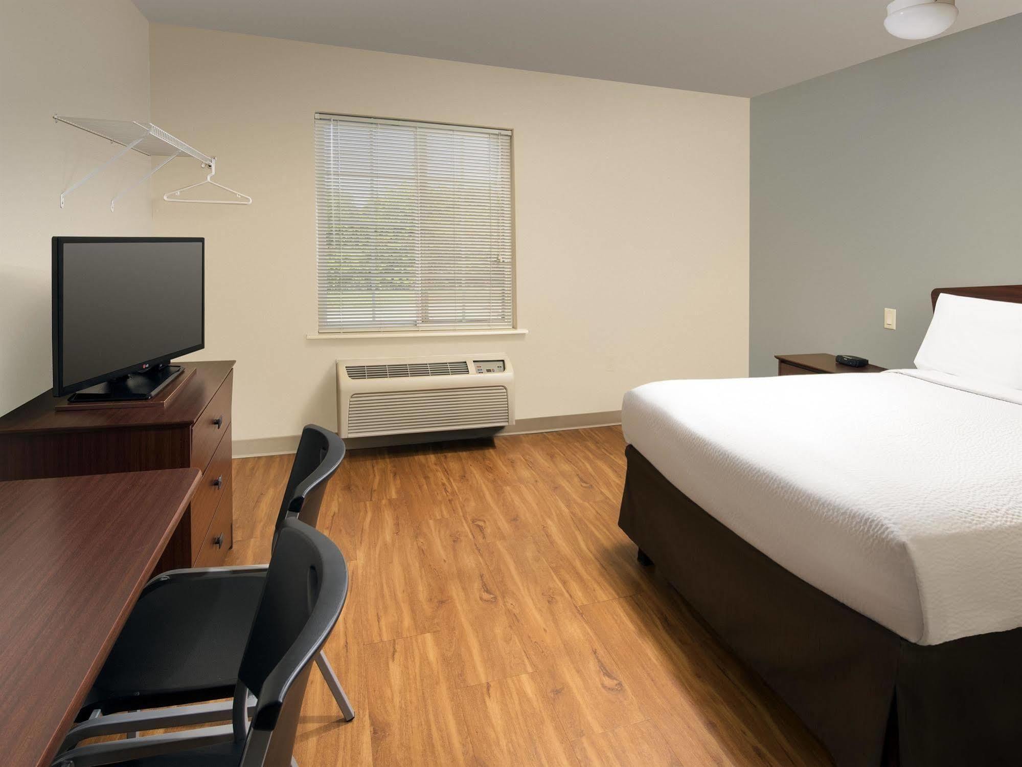 Woodspring Suites 토피카 외부 사진